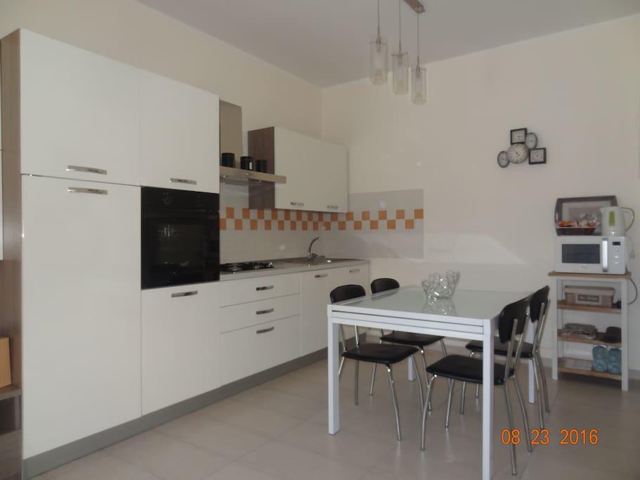 Appartamento Elegante Nuovissimo Quartu SantʼElena Exterior foto